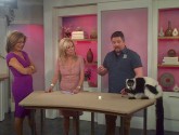 NWF Naturalist David Mizejewski introduces Kathie Lee and Hoda to a critically endangered black and white ruffed lemur.