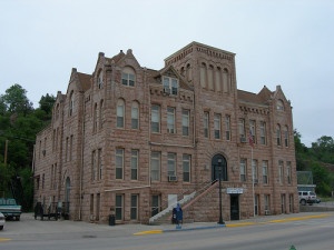 Fall River County Courthouse, Rapid City, SD (Jimmy Emerson/Flickr)