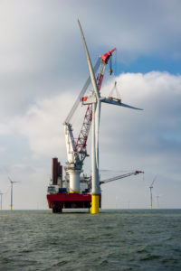 Installation of the final turbine in the London Array -- the world's largest offshore wind power project to date. Photo: London Array Limited