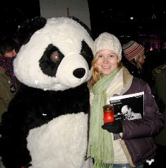 Carly greets the WWF panda at the U.N. COP15 climate talks