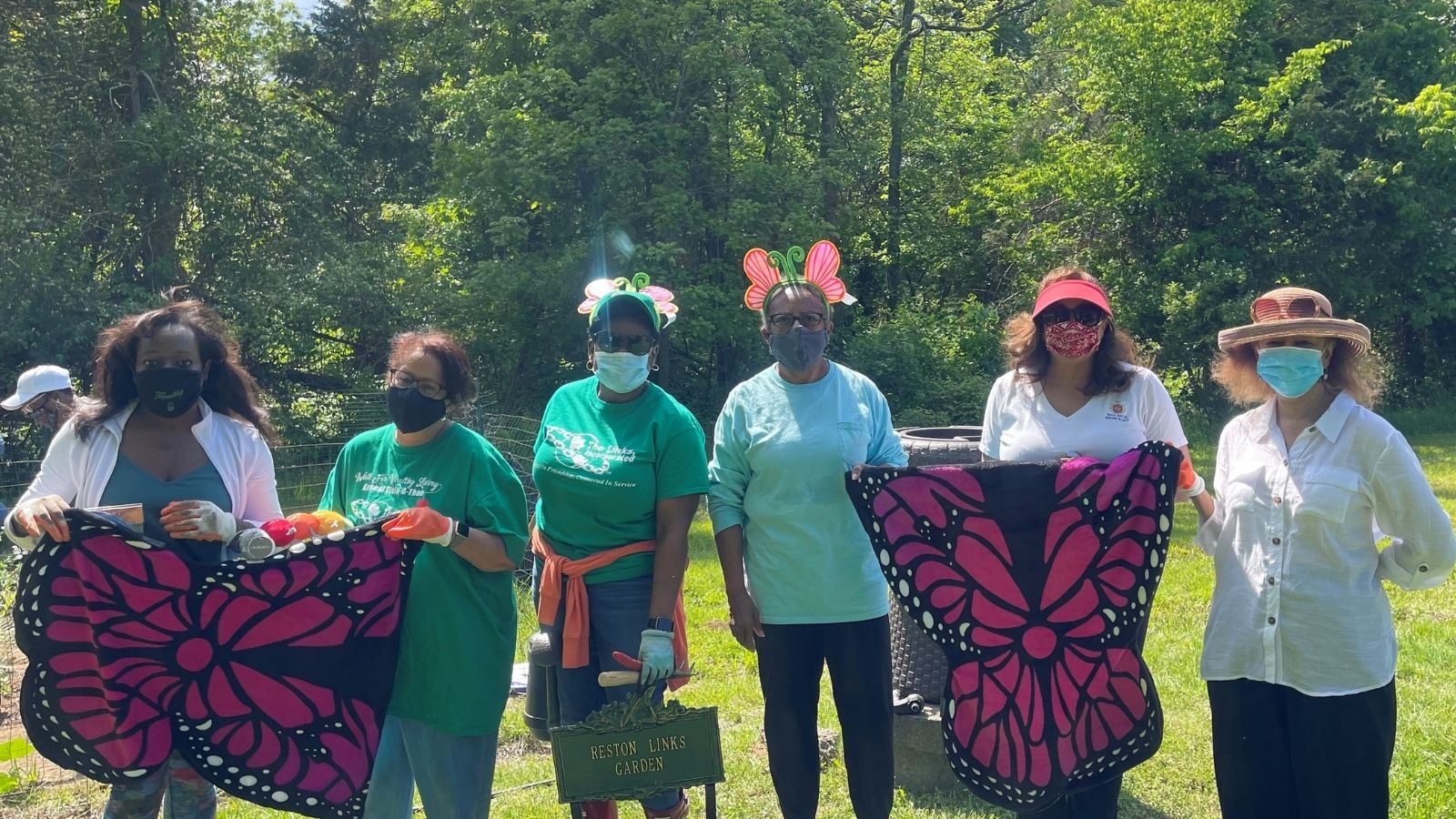 Members and Leaders of the Reston (VA) chapter of The Links, Incorporated creating a pollinator garden at the Mt. Pleasant Baptist Church located in northern Virginia.